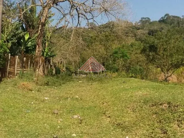 Terreno com 121400m², à venda, no bairro Chácara Sete Cruzes em Suzano