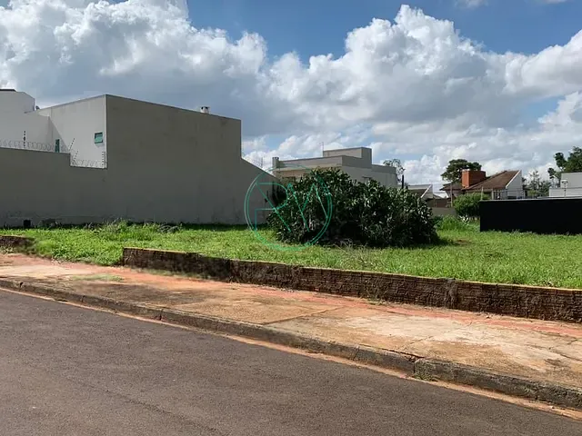 Terreno com 500m², à venda, no bairro Mediterrâneo em Londrina