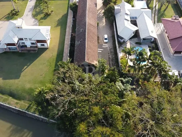 Terreno com 1950m², à venda, no bairro XV de Novembro em Tijucas