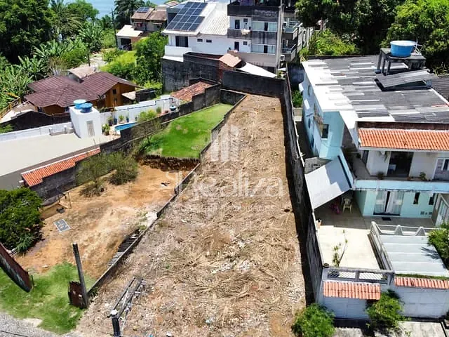 Terreno com 333m², à venda, no bairro Boa Vista em Ilhéus