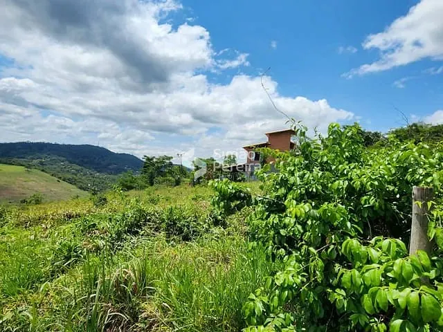 Terreno com 1500m², à venda, no bairro Balança  em Simão Pereira