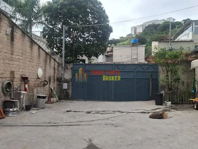 Terreno com 647m², à venda, no bairro Estoril em Belo Horizonte