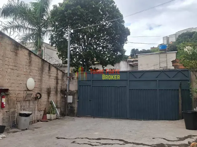 Terreno com 647m², à venda, no bairro Estoril em Belo Horizonte