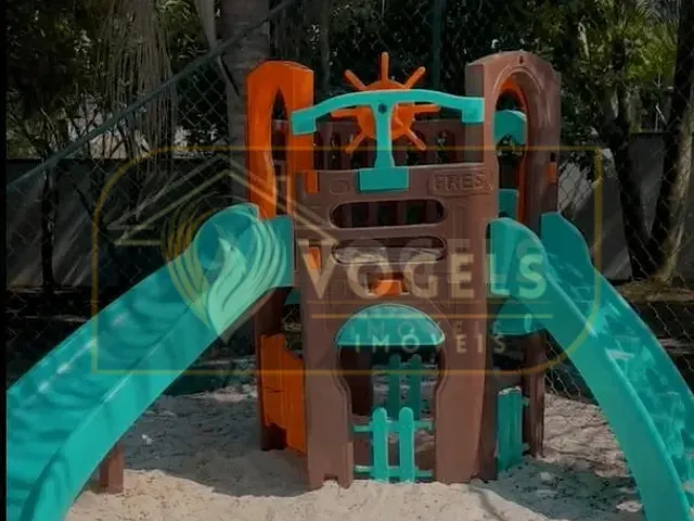 Terreno com 415m², à venda, no bairro Flor D'Aldeia em Holambra