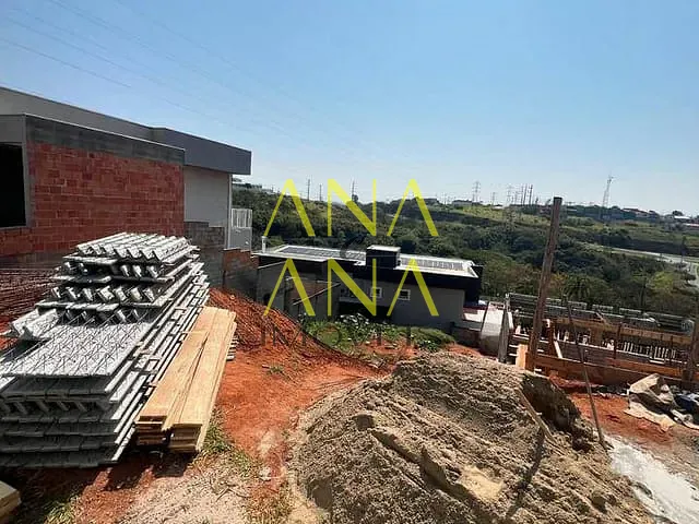 Terreno com 360m², à venda, no bairro Condomínio Villa Real de Bragança em Bragança Paulista
