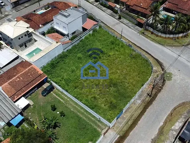 Terreno com 887m², à venda, no bairro Pontal de Santa Marina em Caraguatatuba