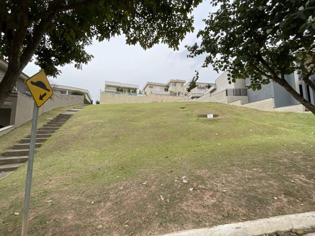Terreno com 712m², à venda, no bairro Tamboré em Santana de Parnaíba