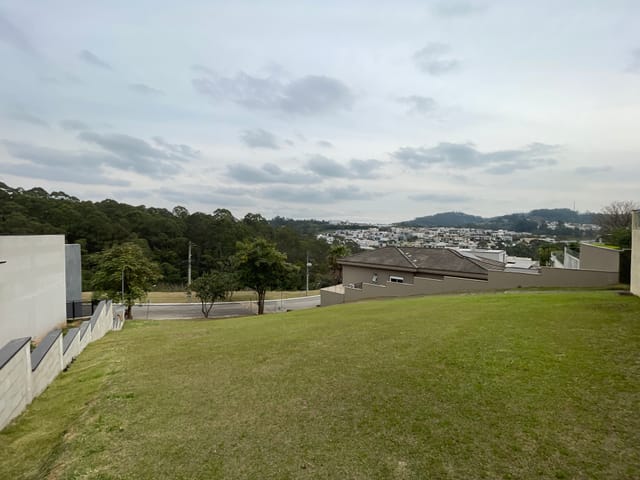Terreno com 712m², à venda, no bairro Tamboré em Santana de Parnaíba