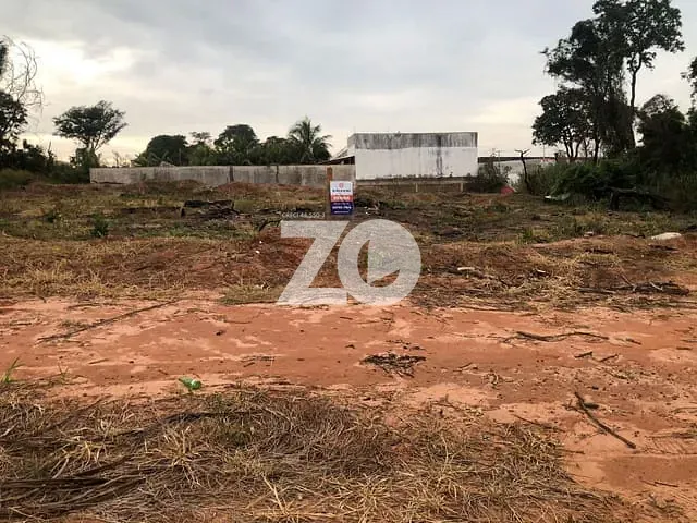 Terreno com 1800m², à venda, no bairro Vila Aviação B em Bauru
