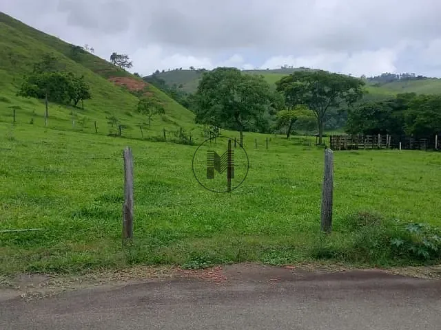 Terreno com 1279m², à venda, no bairro Roseira em Roseira
