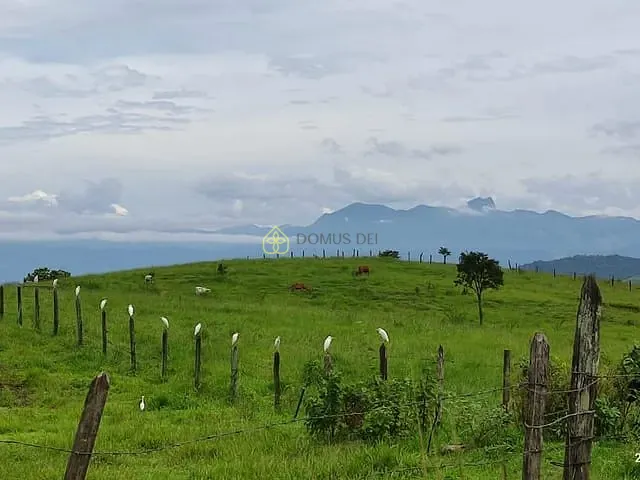 Terreno com 360m², à venda, no bairro Loteamento Terras Nobres em Quatis