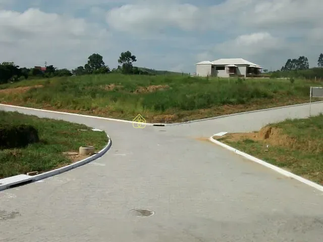 Terreno com 360m², à venda, no bairro Loteamento Terras Nobres em Quatis