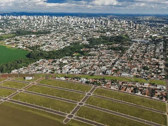 Terreno com 360m², à venda, no bairro FAG em Cascavel