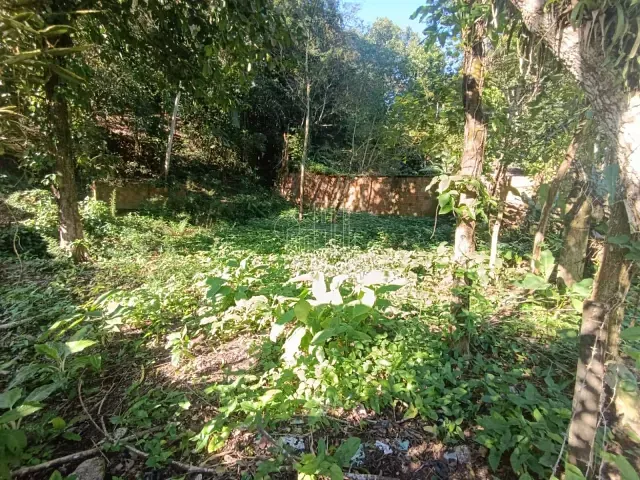 Terreno com 520m², à venda, no bairro Parada Modelo em Guapimirim