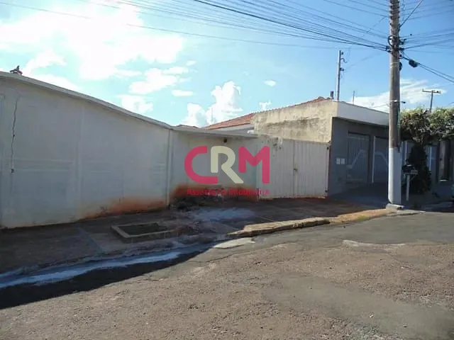 Terreno com 330m², à venda, no bairro Parque Residencial Laranjeiras III em Taquaritinga