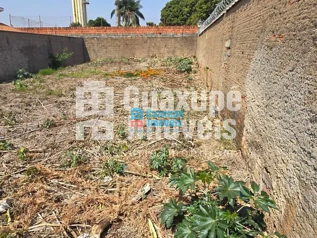 Terreno com 272m², à venda, no bairro Nova Orquídea em GUAXUPÉ