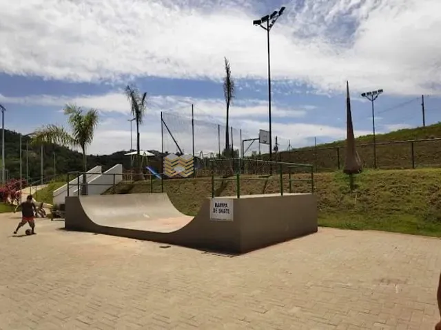 Terreno com 162m², à venda, no bairro Chácara Jaguari (Fazendinha) em Santana de Parnaíba
