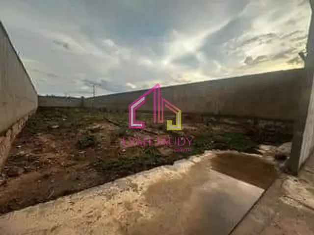 Terreno com 500m², à venda, no bairro Parque Mariana em Cuiabá