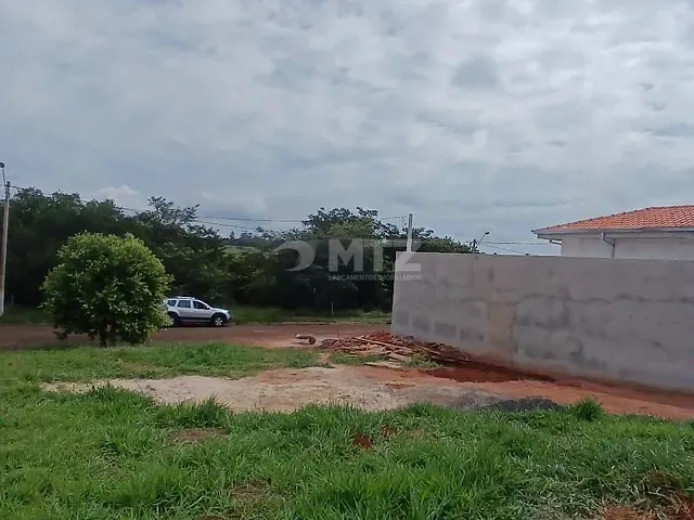 Terreno com 259m², à venda, no bairro Jardim Paraíso II em Botucatu