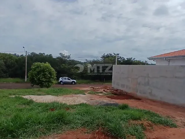 Terreno com 259m², à venda, no bairro Jardim Paraíso II em Botucatu