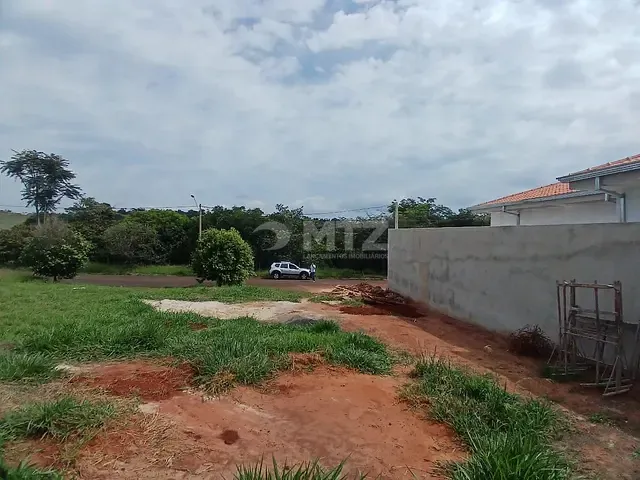 Terreno com 259m², à venda, no bairro Jardim Paraíso II em Botucatu