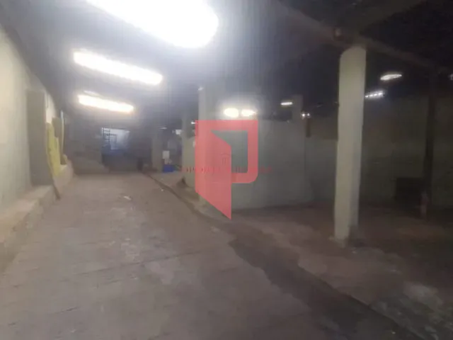 Terreno à venda, no bairro Caiçaras em Belo Horizonte