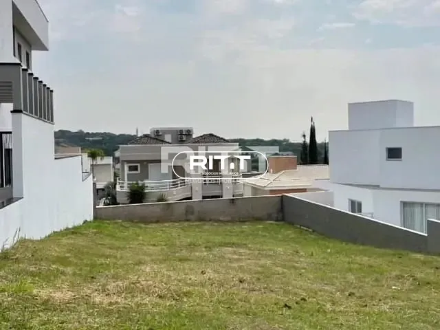 Terreno com 426m², à venda, no bairro Parque das Quaresmeiras em Campinas