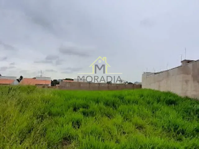 Terreno com 376m², à venda, no bairro Residencial Fazenda Planalto em Guaxupé