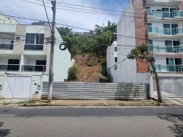Terreno com 366m², à venda, no bairro Recanto da Mata em Juiz de Fora
