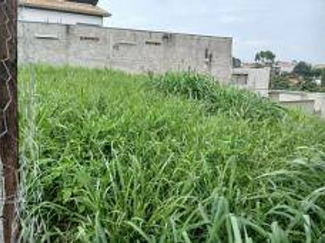 Terreno com 995m², à venda, no bairro Quinta das Frutas em Taubaté