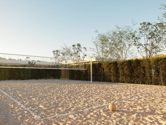 Terreno com 180m², à venda, no bairro Recreio dos Bandeirantes em Rio de Janeiro