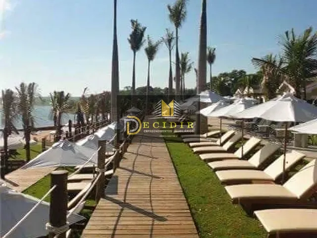 Terreno com 300m², à venda, no bairro Estância Turistíca em Paranapanema