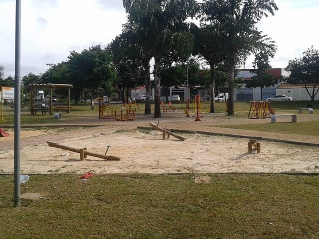 Terreno com 432m², à venda, no bairro Jardim Nova Era em Aparecida de Goiânia