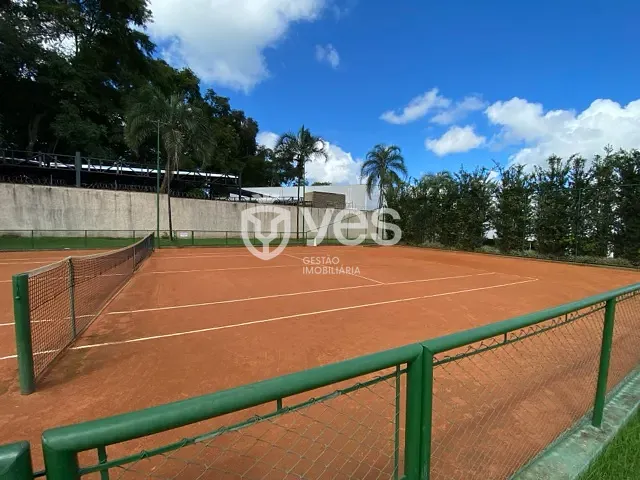 Terreno com 360m², à venda, no bairro Loteamento Residencial Villágio I em Rua Renato Justino Eugênio