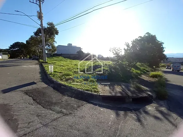 Terreno com 500m², à venda, no bairro Parque Das Nações em Pindamonhangaba