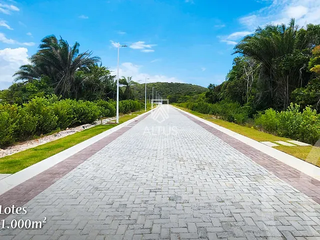 Terreno com 1000m², à venda, no bairro Busca Vida (Abrantes) em Camaçari