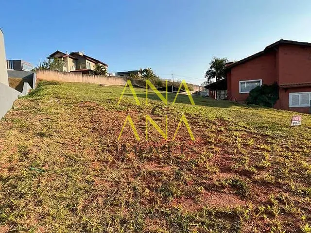 Terreno com 600m², à venda, no bairro Condomínio Quinta da Baroneza II em Bragança Paulista