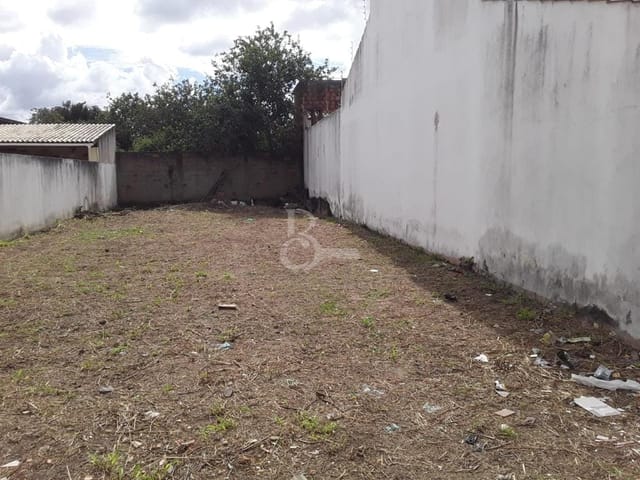 Terreno com 270m², à venda, no bairro Jardim das Acácias em Campos dos Goytacazes