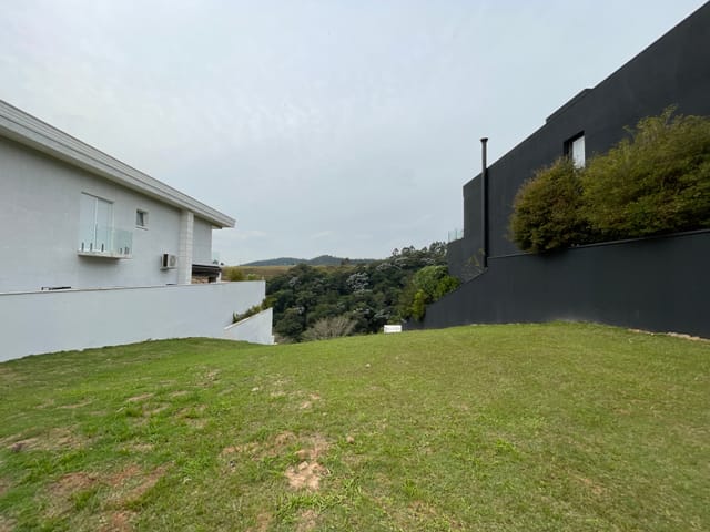 Terreno com 616m², à venda, no bairro Tamboré em Santana de Parnaíba