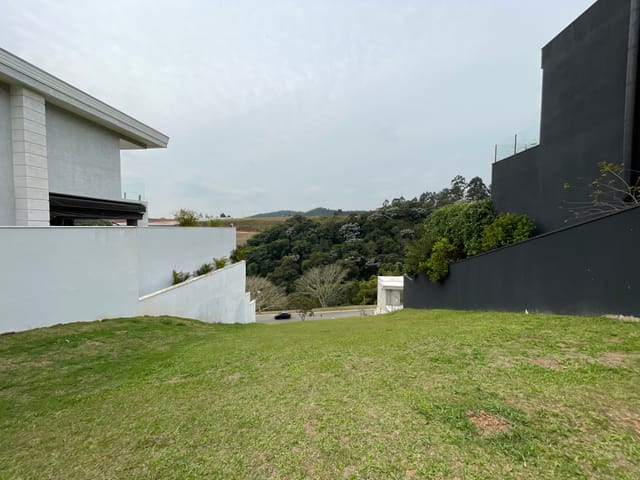 Terreno com 616m², à venda, no bairro Tamboré em Santana de Parnaíba