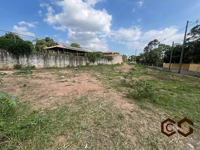 Terreno com 951m², à venda, no bairro Recreio Campestre Internacional Viracopos VI em Indaiatuba
