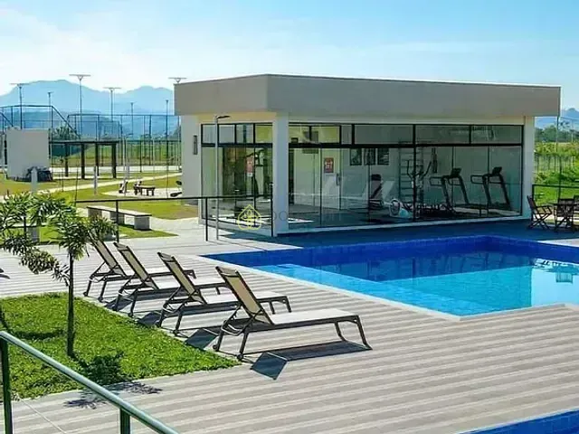 Terreno com 250m², à venda, no bairro Centro em Porto Real