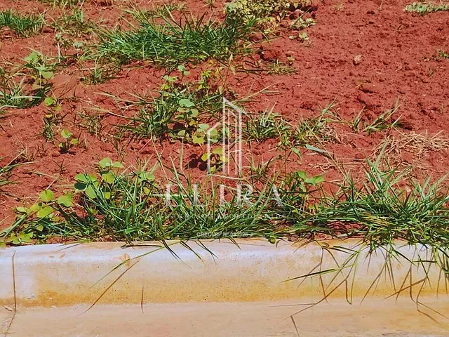 Terreno com 305m², à venda, no bairro Parque Vila América em Nova Odessa