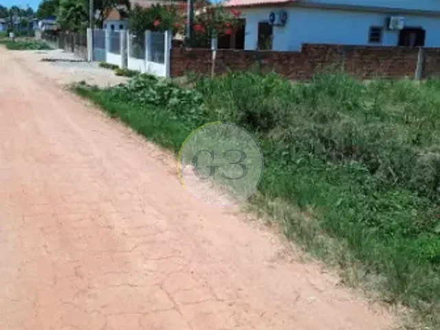 Terreno com 360m², à venda, no bairro Três Vendas em Pelotas