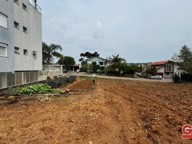 Terreno com 360m², à venda, no bairro Santa Cruz I em Nova Prata