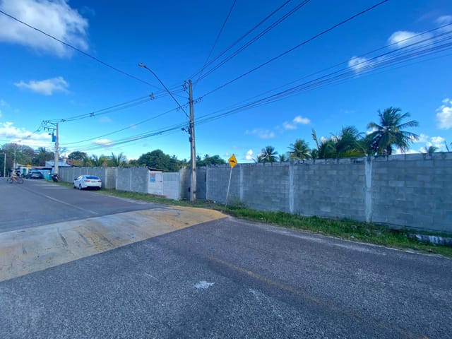 Terreno com 3300m², à venda, no bairro São José dos Náufragos em Aracaju