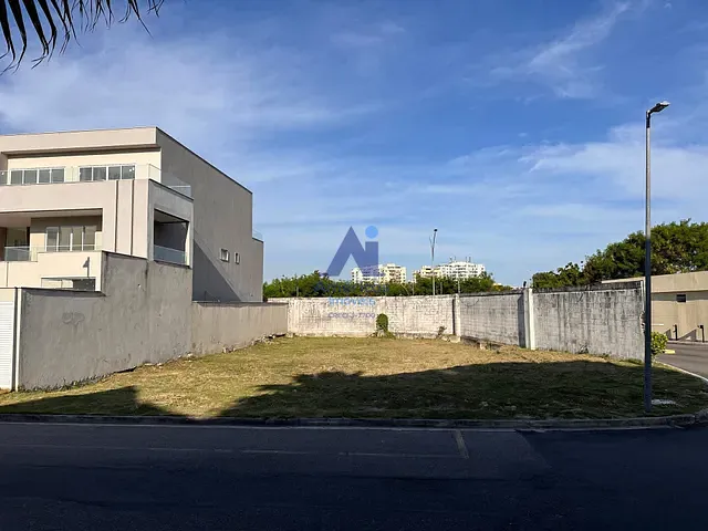 Terreno com 413m², à venda, no bairro Recreio dos Bandeirantes em Rio de Janeiro