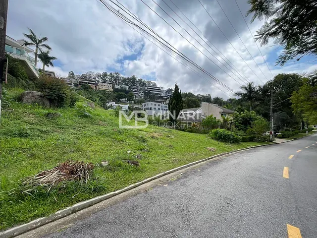 Terreno com 1690m², à venda, no bairro Tamboré em Barueri