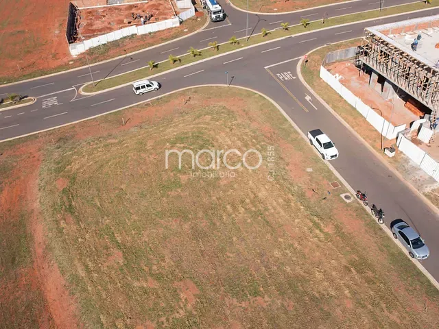 Terreno com 609m², à venda, no bairro Jardins França em Goiânia