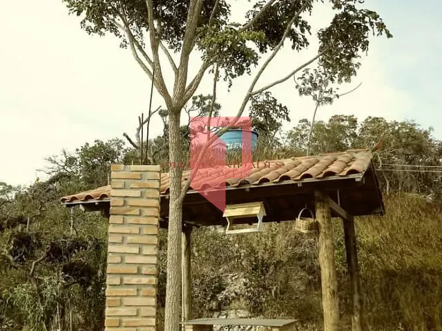 Sítio à venda, no bairro Ravena em Sabará